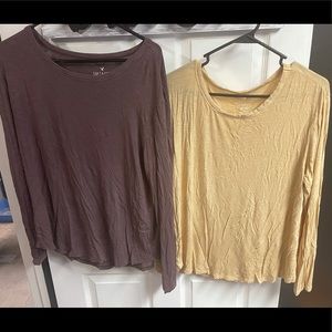 American Eagle soft women’s tees. Size Large
